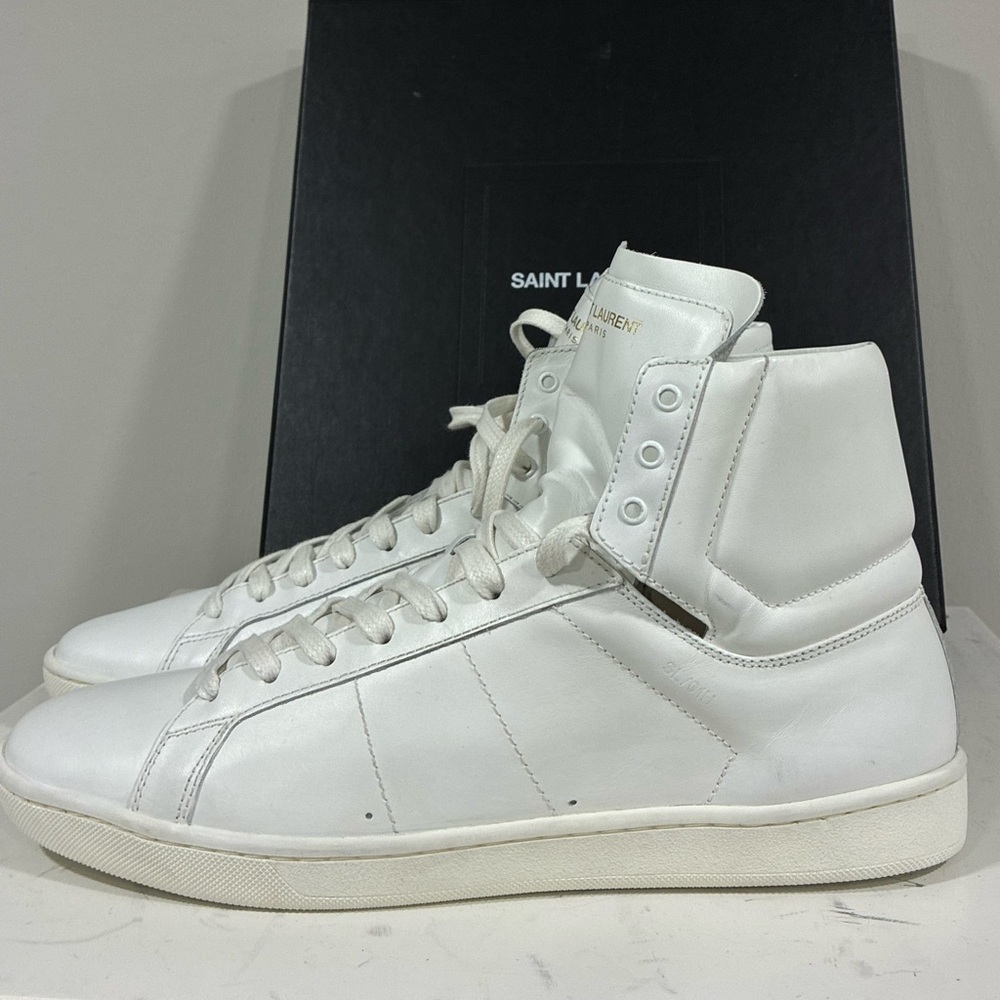 YSL Court Classic SL/01H High Top Sneakers
BRAND NEW Size 41 - Picture 7 of 12